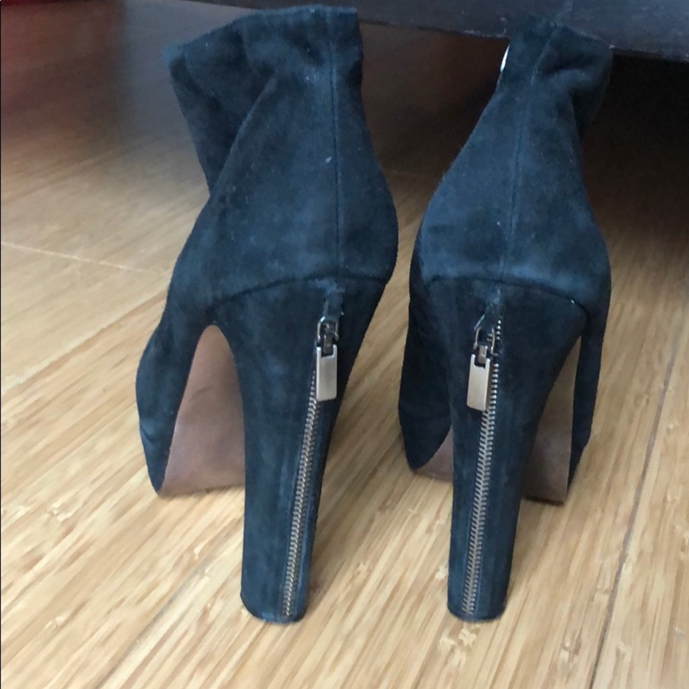 BCBG generation black ankle booties